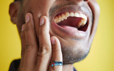 La mandibola scatta quando apri la bocca? Ecco cosa significa davvero